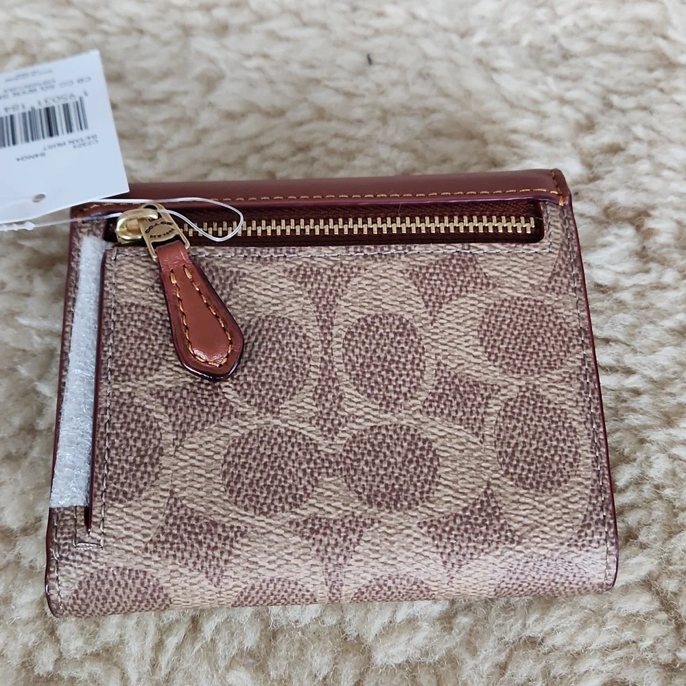 NWT Coach Colorblock Wyn Small Signature Leather Wallet 🤎🎁♥️ - Picture 6 of 16